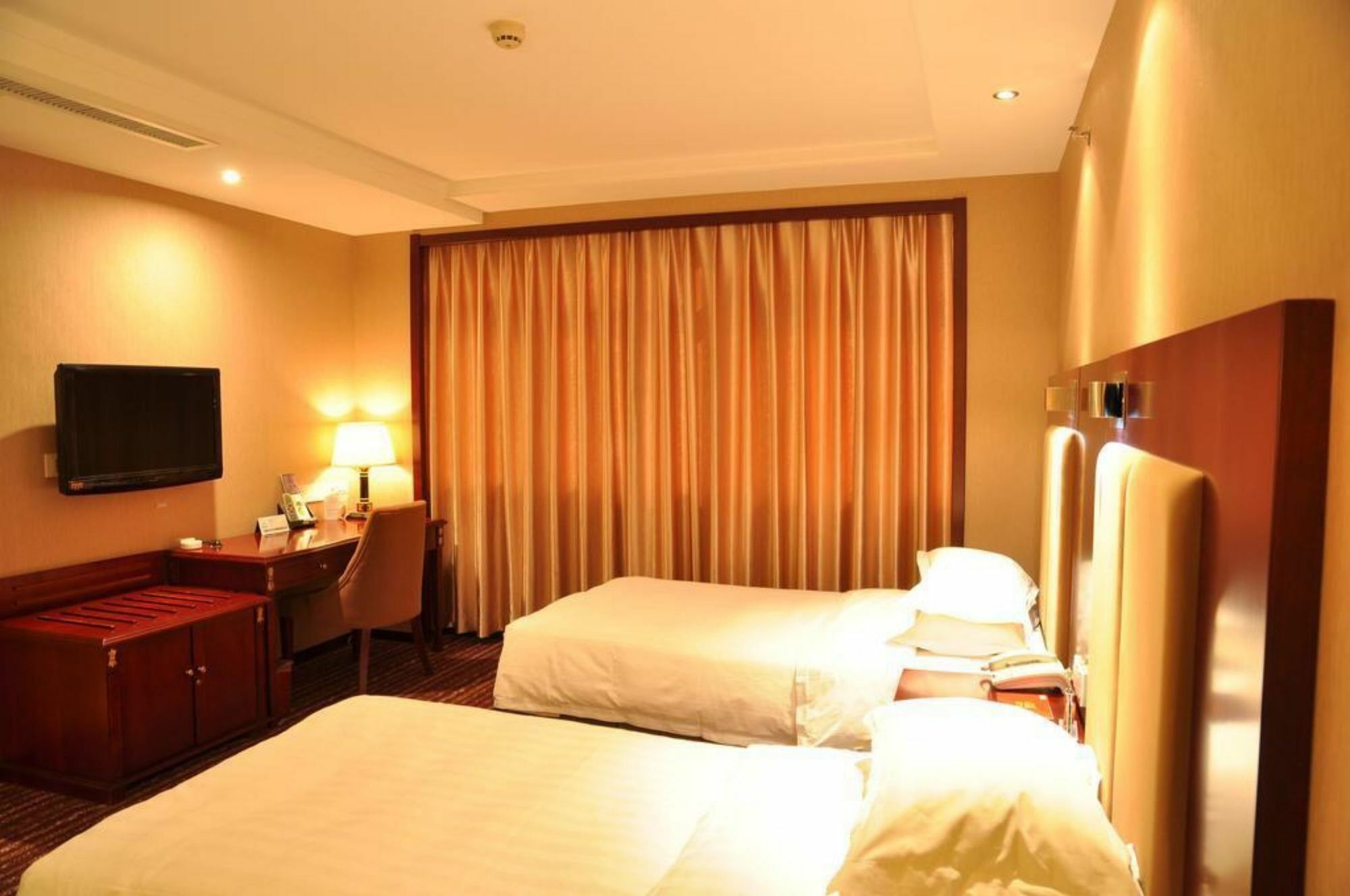 Shangdong Litian Hotel Τζινάν Εξωτερικό φωτογραφία